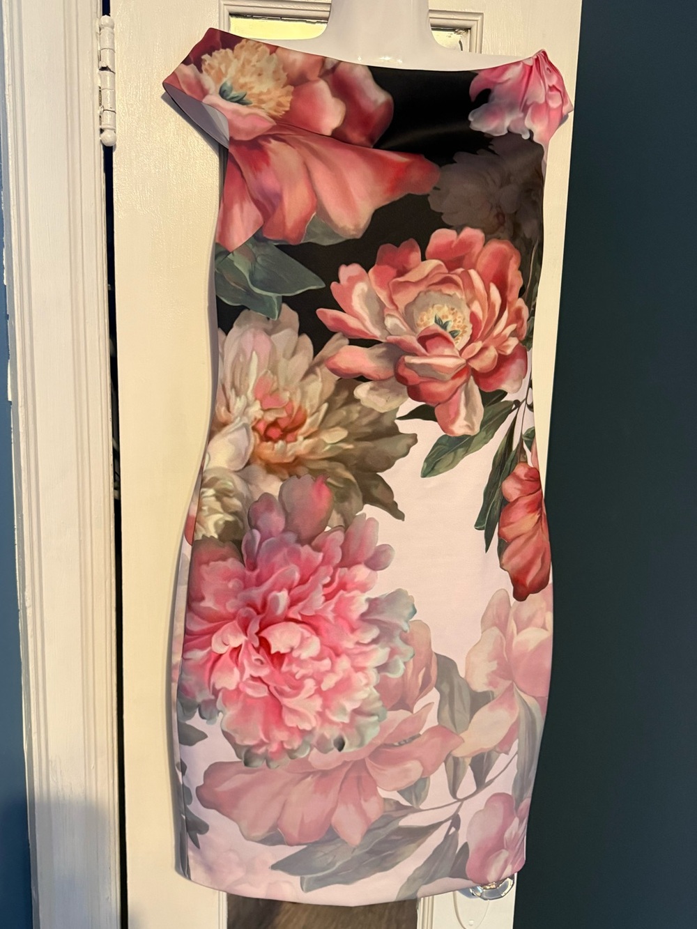 Ted Baker Emly Painted Posie Off Shoulder Floral Sheath Pencil Dress 3 US 8